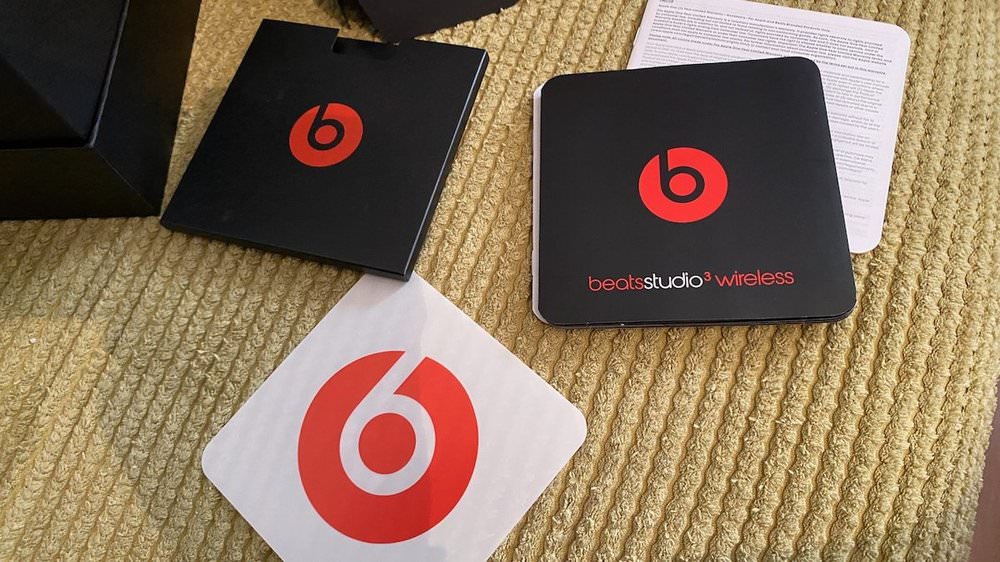 Beats studio 3-Cameraloops.com - 11.jpeg